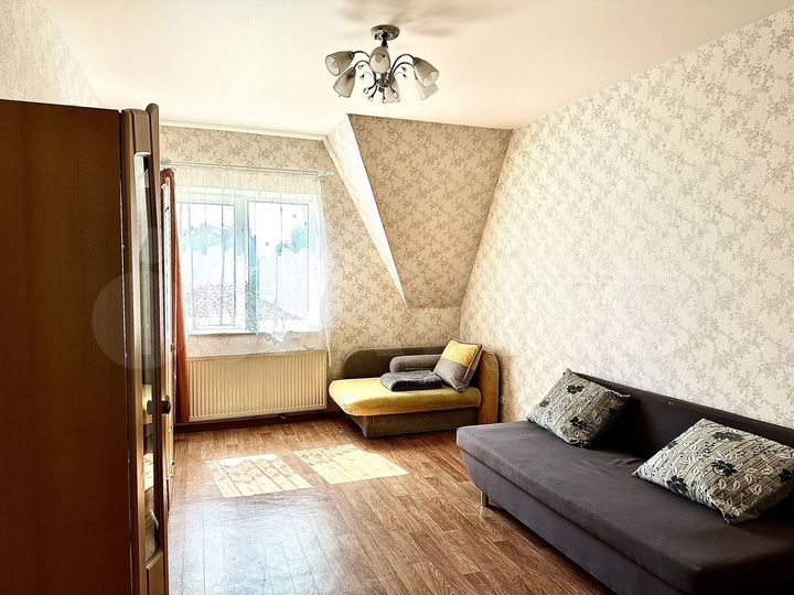 2-к. квартира, 54 м², 4/4 эт.