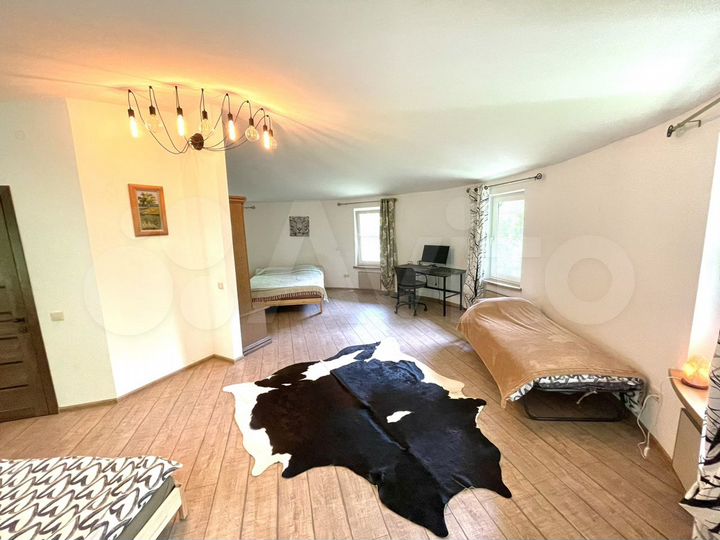 Дом 100 м² на участке 10 сот.