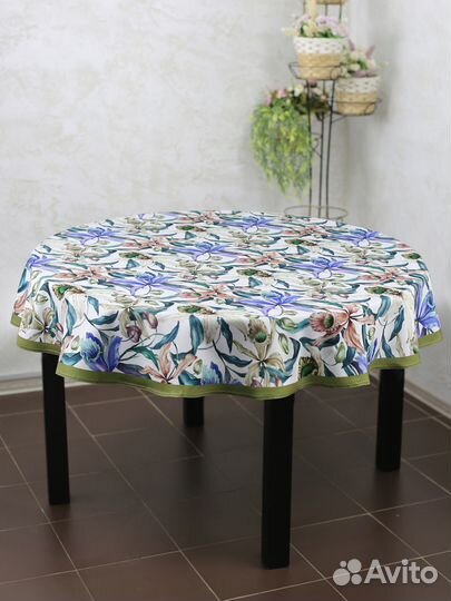 Скатерть для праздника