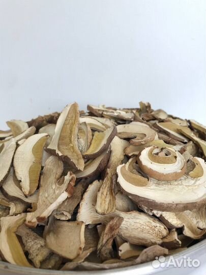 Сушеные грибы. Варенье из сосновой шишки