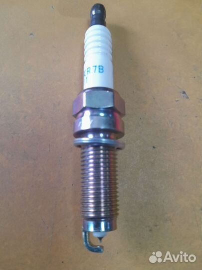 Свечи зажигания 12290- R70-A01