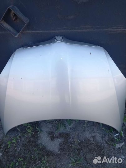 Капот на skoda fabia2/roomster