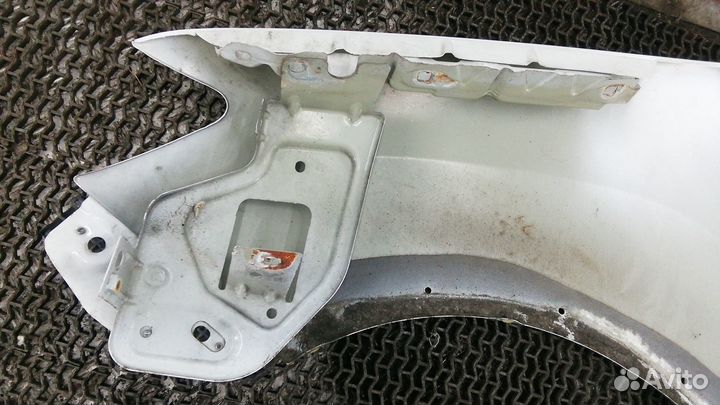 Крыло Dacia Sandero (2012-2020)