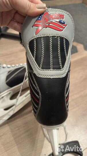 Коньки хоккейные