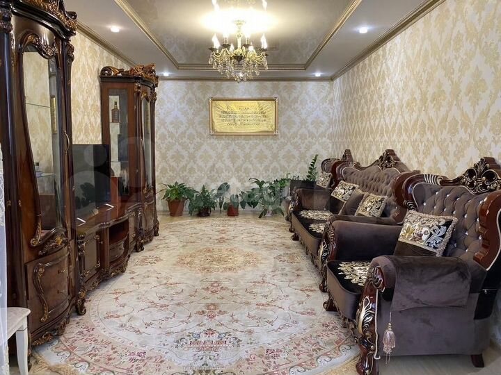 2-к. квартира, 60,4 м², 2/10 эт.