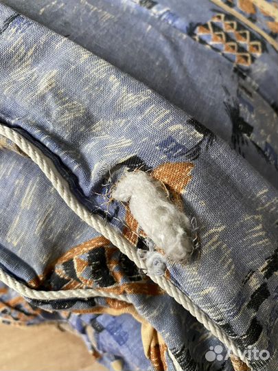 Одеяло из верблюжьей шерсти