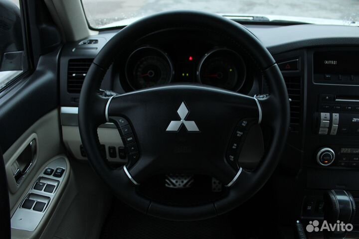 Mitsubishi Pajero, 2007