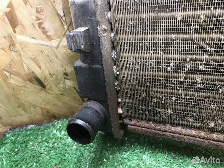 Радиатор охлаждения двигателя LADA Kalina 2