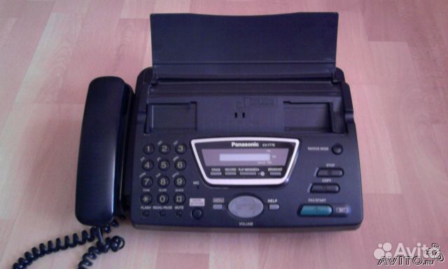 Продаю факс panasonic KX-FT76RU