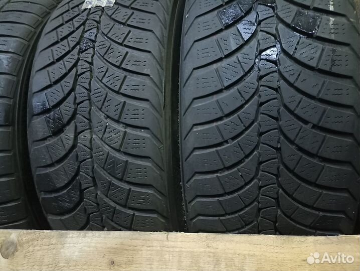 Kumho WinterCraft WP71 225/55 R17