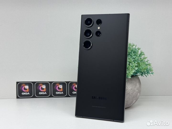 Samsung Galaxy S23 Ultra, 12/256 ГБ