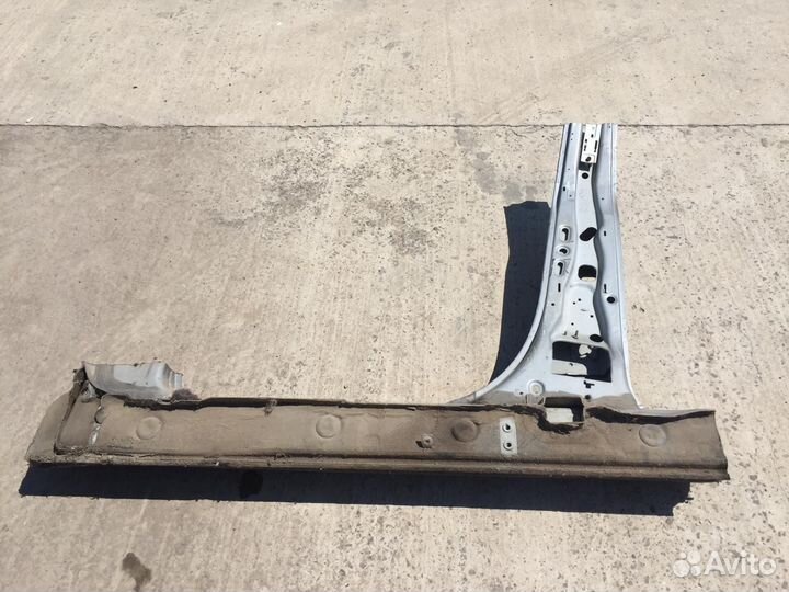 Порог правый Porsche Cayenne 955