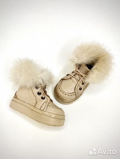 Руби Рэд ботинки