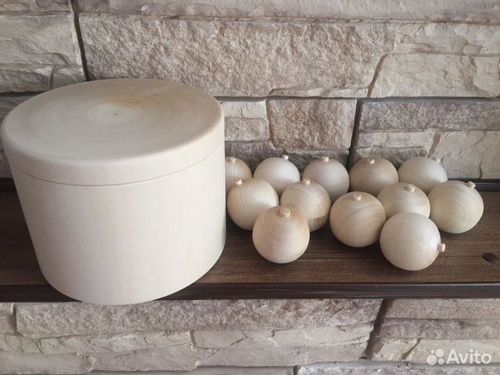 Шкатулки новогодние с шарами на ёлку