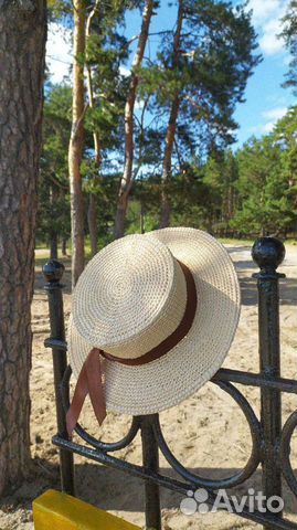 Шляпа Канотье из рафии