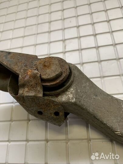 Рычаг задний левый Mercedes W211