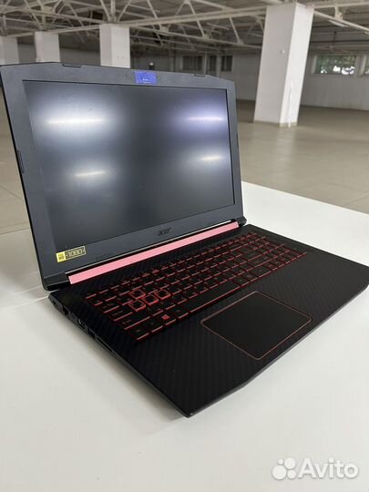 Ноутбук для игр и учебы