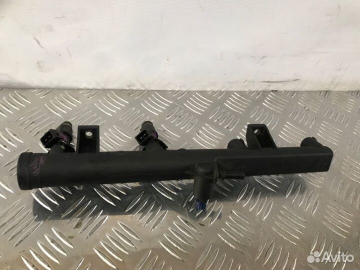 Топливная рампа Peugeot 307 универсал 2.0 2002