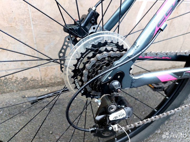 Женский Stels Miss 6100 (hydra/Shimano)