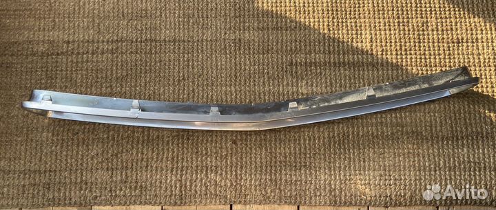 Dodge challenger III решетка радиатора