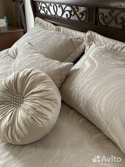 Покрывало на кровать премиум