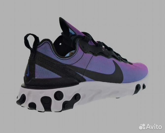 Кроссовки Nike женские