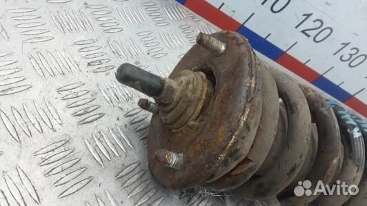 Стойка передняя правая nissan pathfinder R51 (KML2