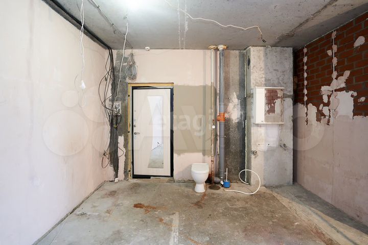 3-к. квартира, 73,4 м², 1/25 эт.