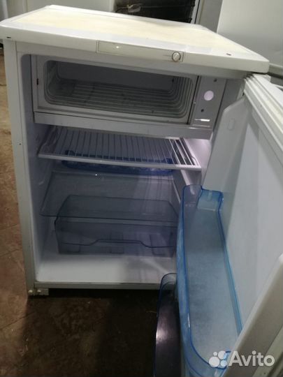 Холодильники бу маленькие и большие