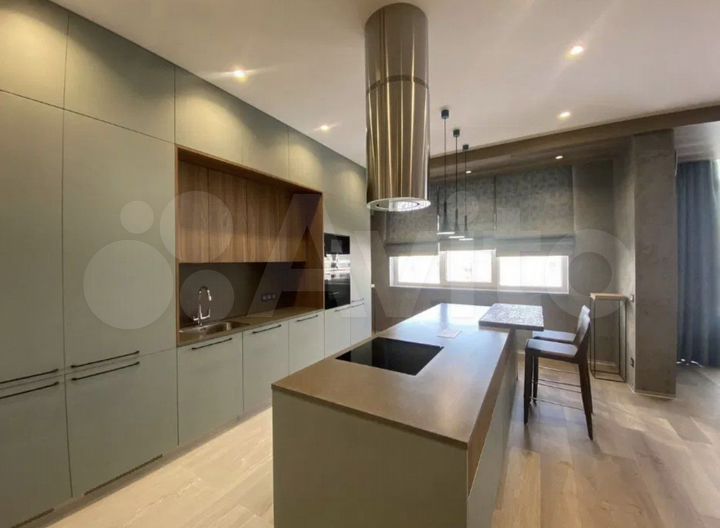 3-к. квартира, 100 м², 3/4 эт.