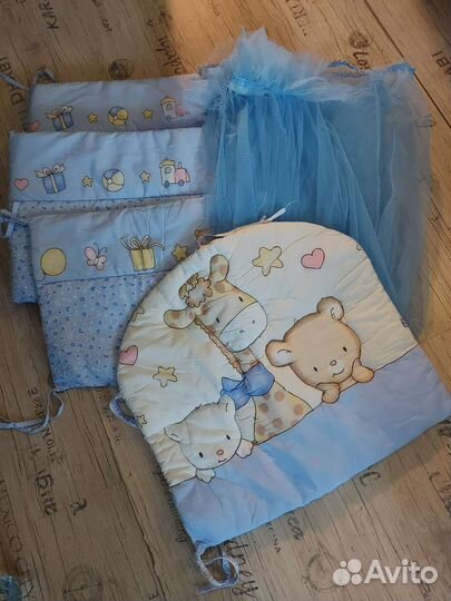 Бортики и балдахин в кроватку