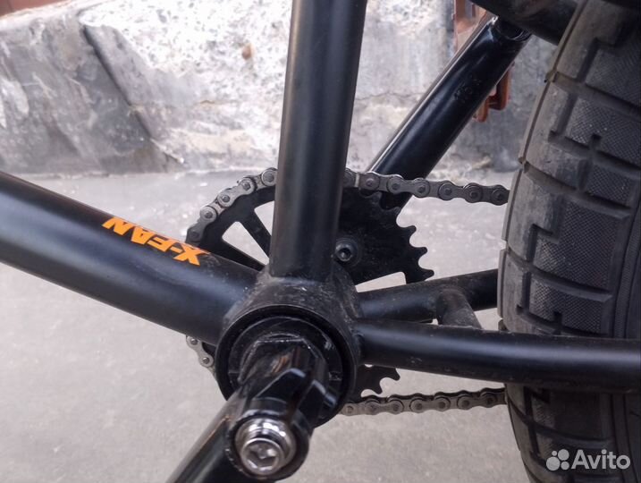 Трюковой велосипед бмх
