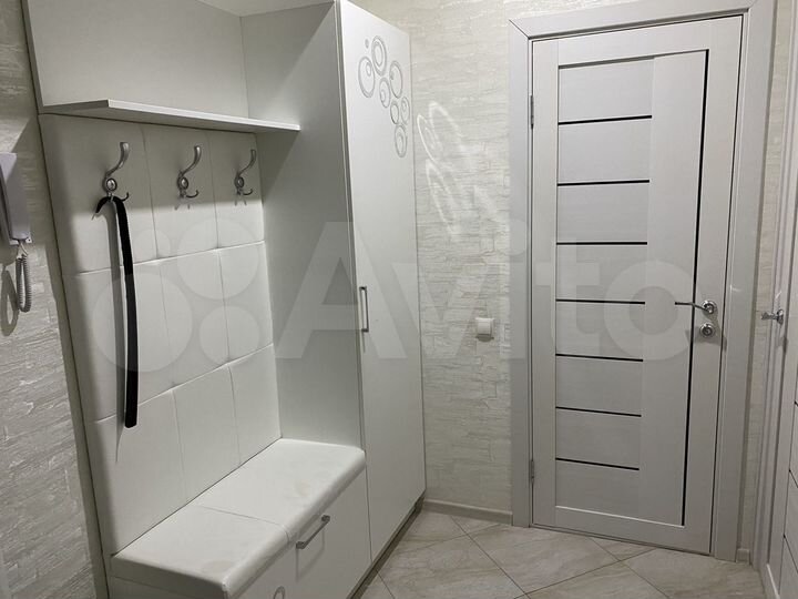 1-к. квартира, 49 м², 1/5 эт.