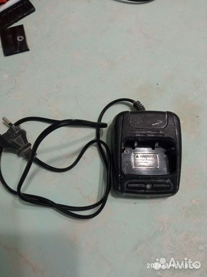 Зарядное устройство для рации