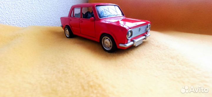 Машинки модельки СССР