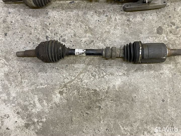 Левый привод на Nissan Qashqai j10