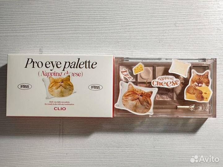 Палетка теней Clio happing cheese