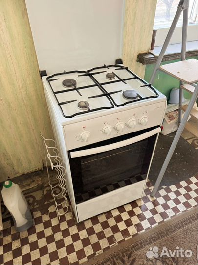 Плита газовая новая
