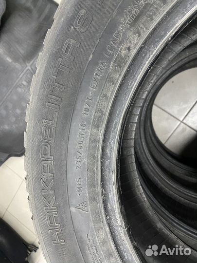 Nokian Tyres Hakkapeliitta 8 SUV 235/60 R18