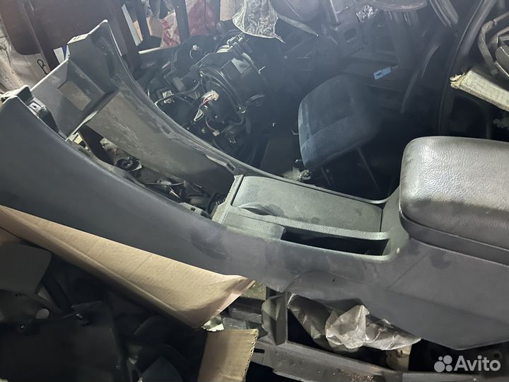 Подлокотник Lifan Solano 620