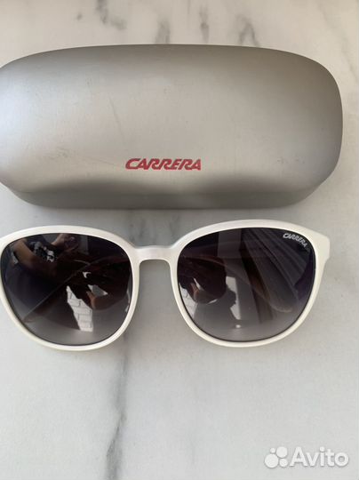 Солнцезащитные очки carrera