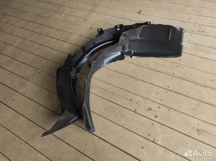 Подкрылок левый и правый Hyundai для Solaris 11-17
