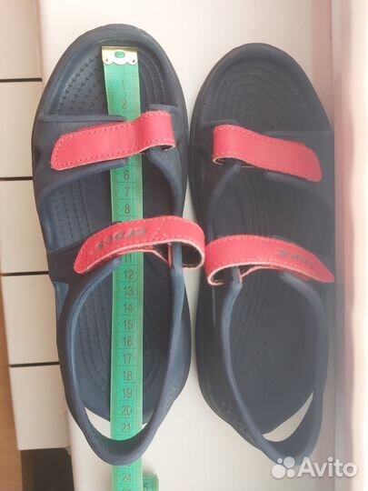 Сандалии Crocs j2