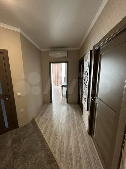 2-к. квартира, 61 м², 2/9 эт.