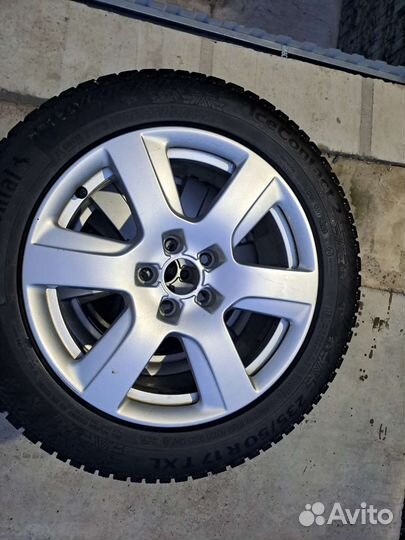 Continental IceContact 2 255/55 R17