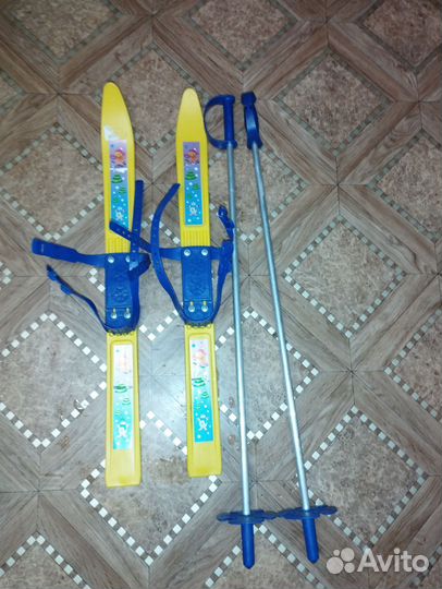 Лыжи с палками