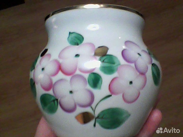 Молочники, чайник, сахарницы, чашка