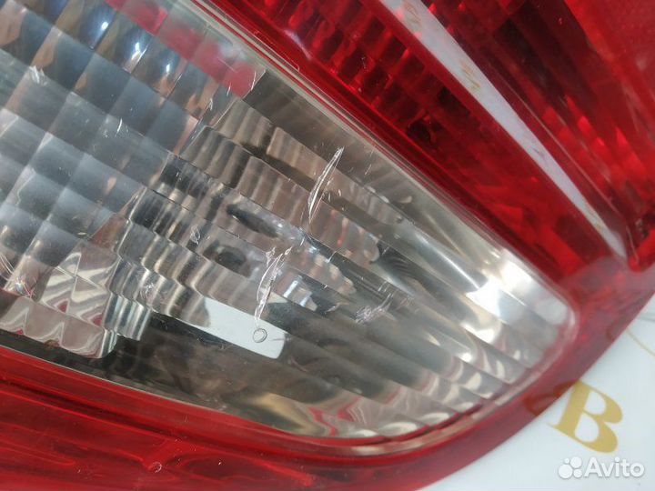 Фонарь задний правый Mercedes E-Class W211