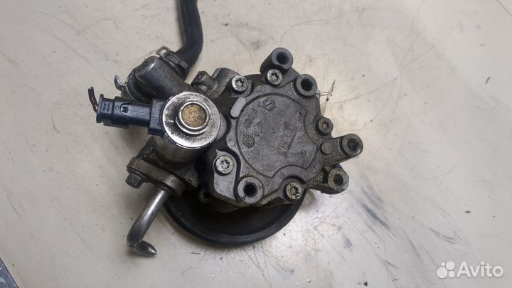 Гур Mercedes C W204, 2010