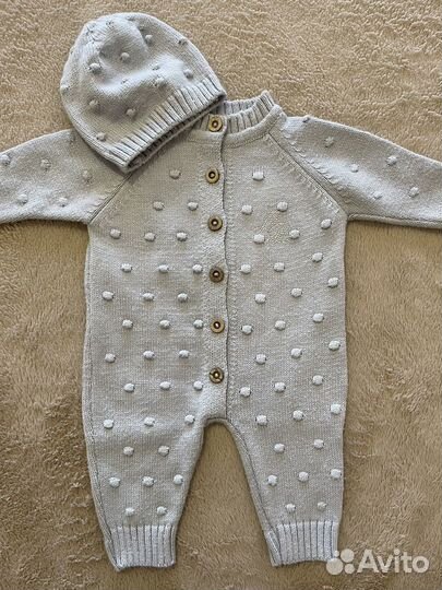 Вязаный комплект на выписку